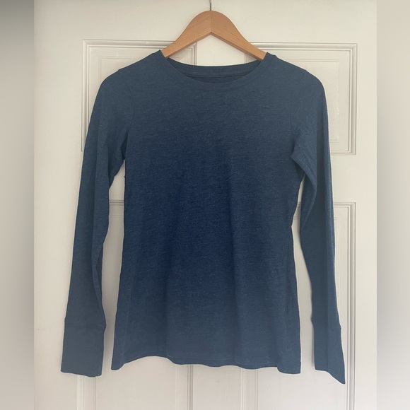 *5/$20 or 3/$15* Royal Blue Long Sleeve Shirt - Picture 2 of 4
